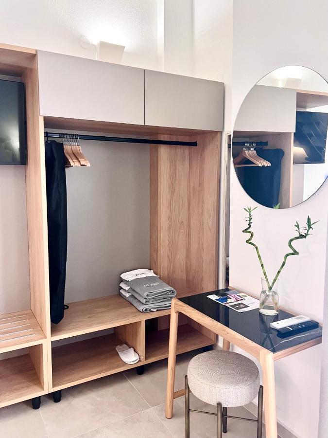 La Mer Luxury Apartments Ierissós Eksteriør bilde