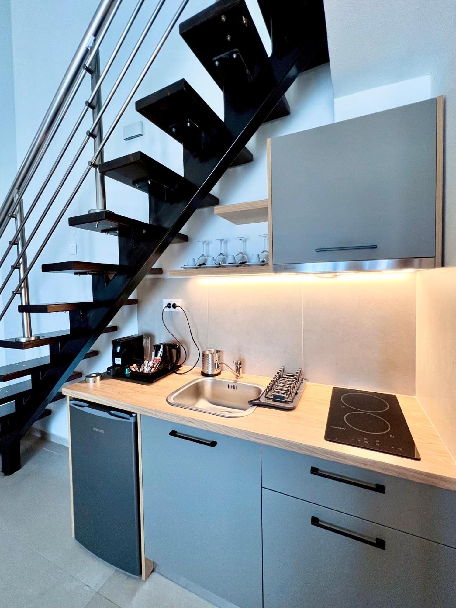 La Mer Luxury Apartments Ierissós Eksteriør bilde