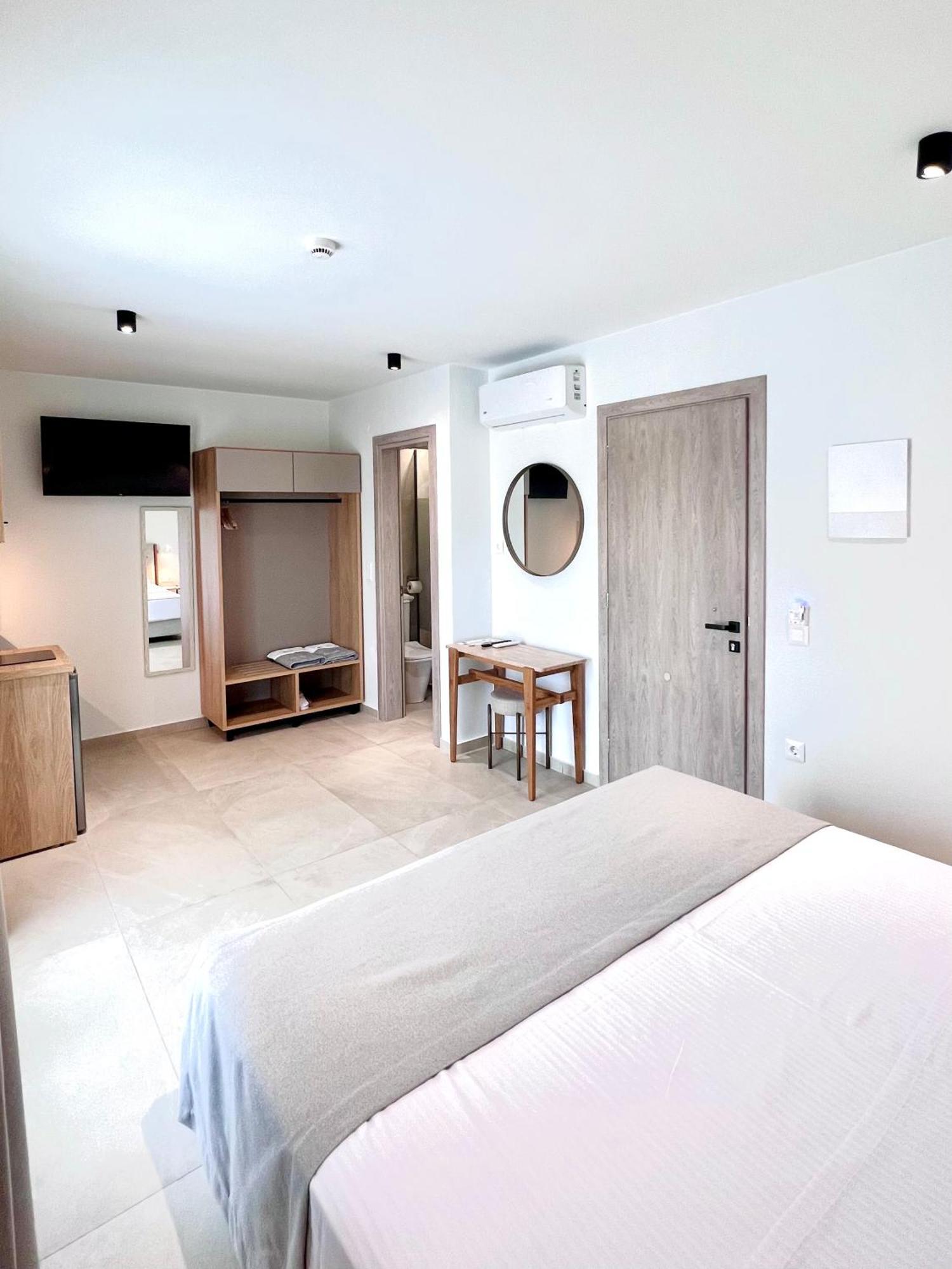 La Mer Luxury Apartments Ierissós Eksteriør bilde