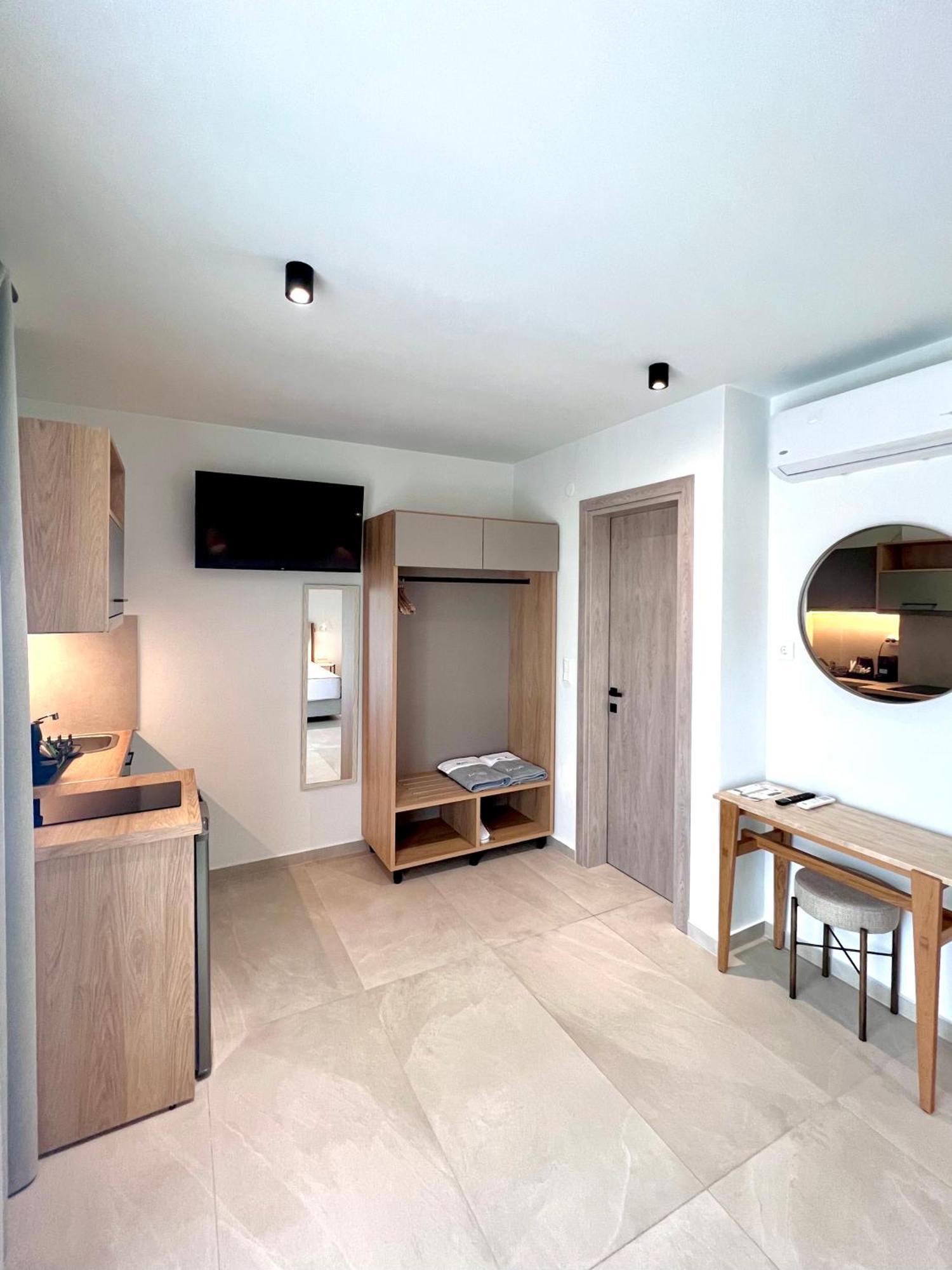 La Mer Luxury Apartments Ierissós Eksteriør bilde